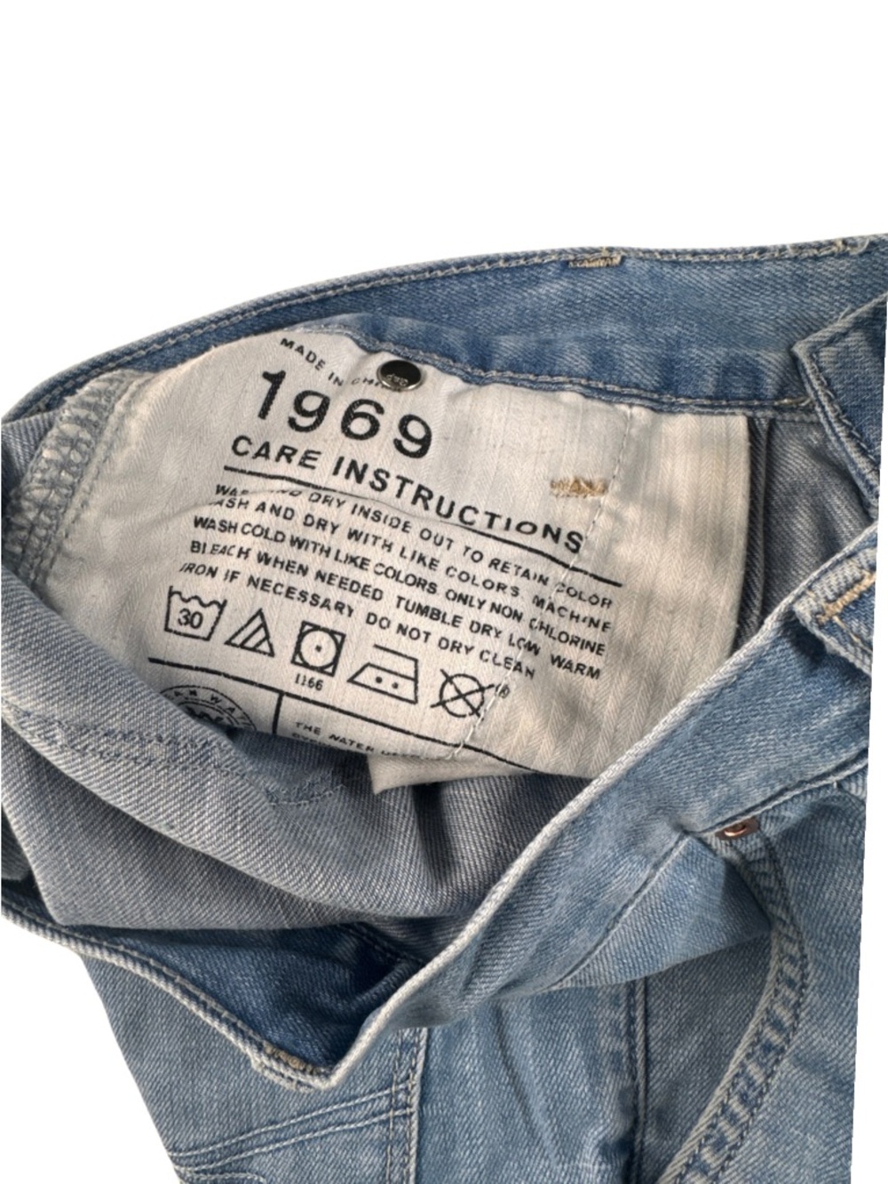 Gap Jeans Light Blue Denim Roll-Cuff Women's Shorts Size 27/4 - Picture 4 of 9